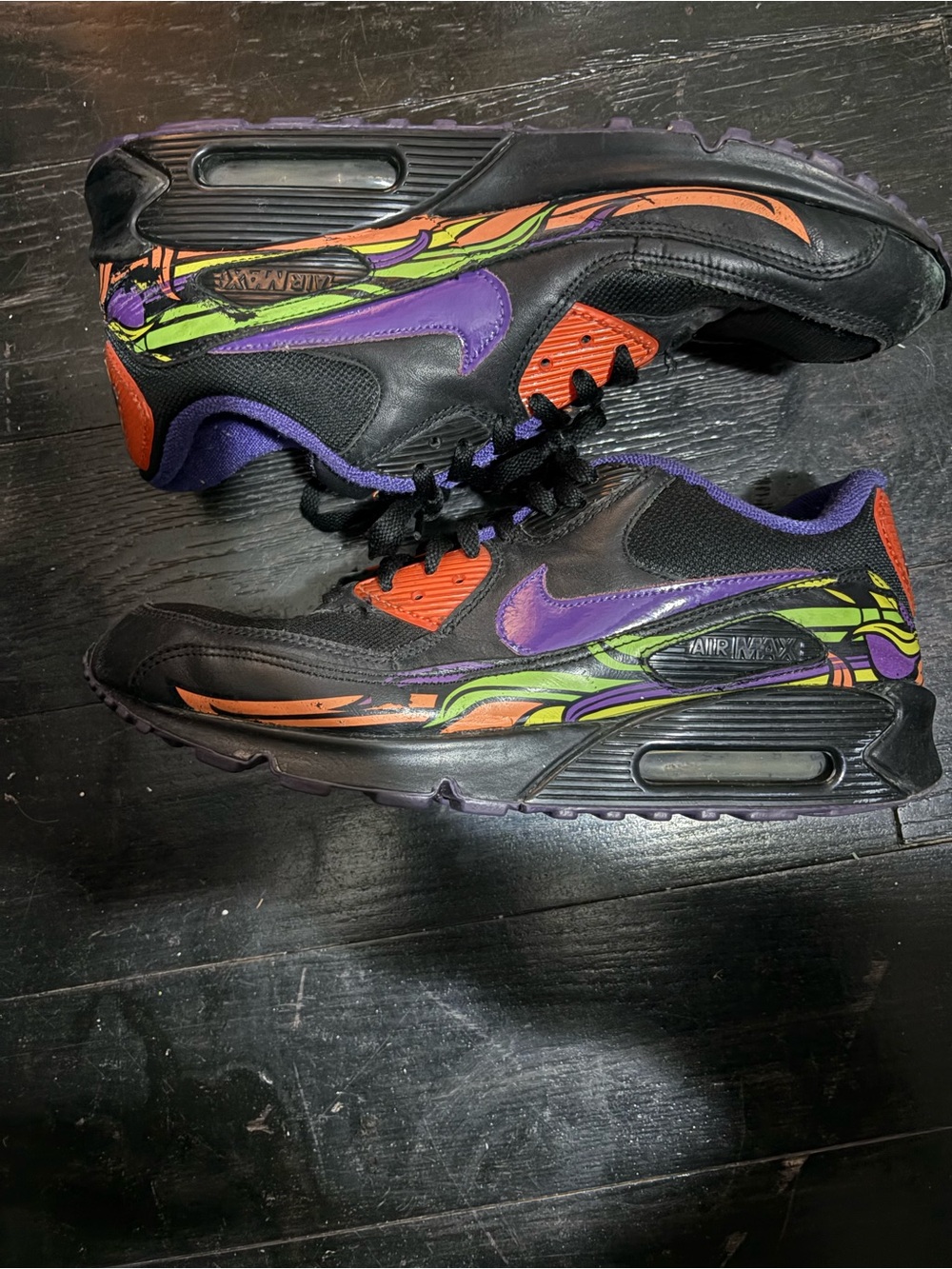 Nike Air Max 90 “Day Of The Dead” 2009